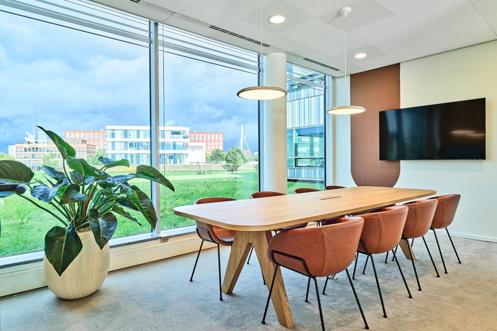 Newday Offices vergaderruimte
